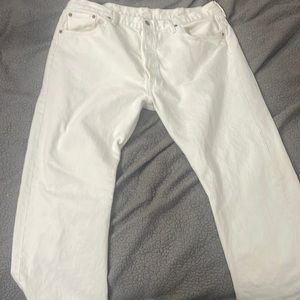 White Levi’s only wore 1 time